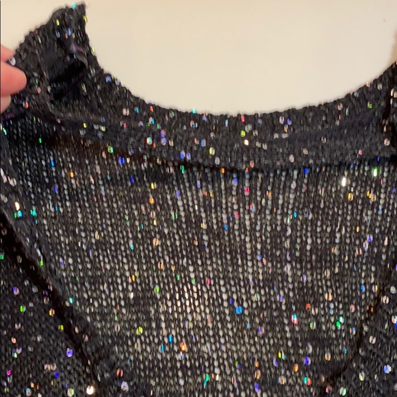 MATERIAL GIRL NWT SPARKLE HI-LO TOP W OPEN BACK💋 - Picture 3 of 6